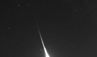 8月12号英仙座流星雨 8月12号英仙座流星雨