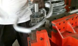 自动弯管机 自动弯管机